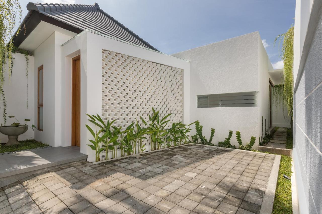 Fenosa Seminyak Villas By Nagisa Bali 外观 照片