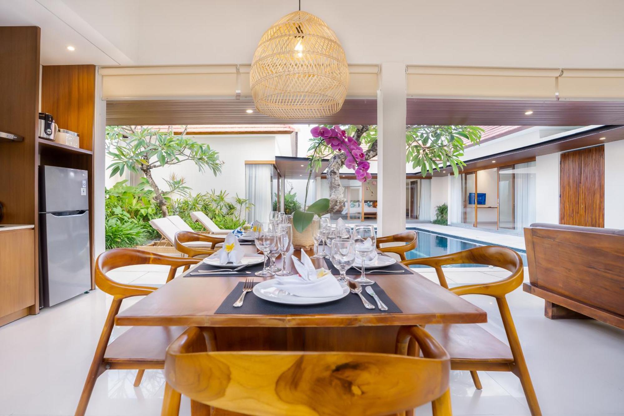 Fenosa Seminyak Villas By Nagisa Bali 外观 照片